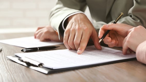 hands-with-clipboard-legionella-checklist.jpg